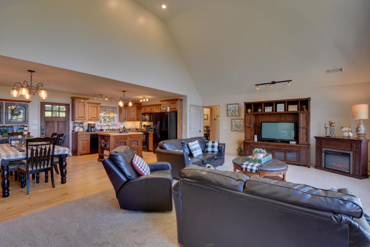 Lakemont Retreat Game Room, Hot Tub, And Mtn Views! Kültér fotó