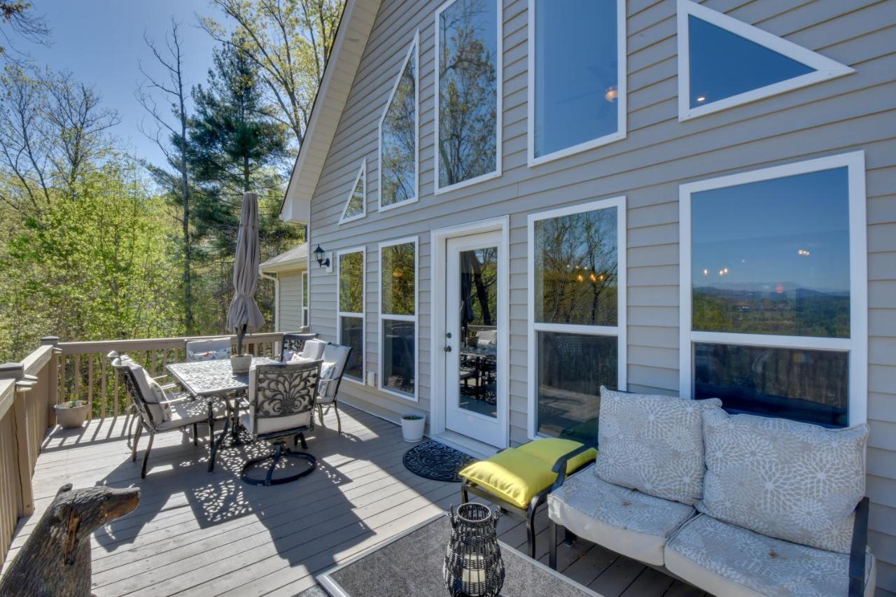 Lakemont Retreat Game Room, Hot Tub, And Mtn Views! Kültér fotó