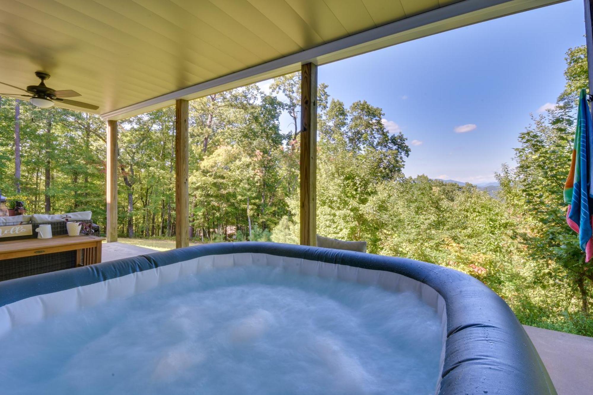 Lakemont Retreat Game Room, Hot Tub, And Mtn Views! Kültér fotó